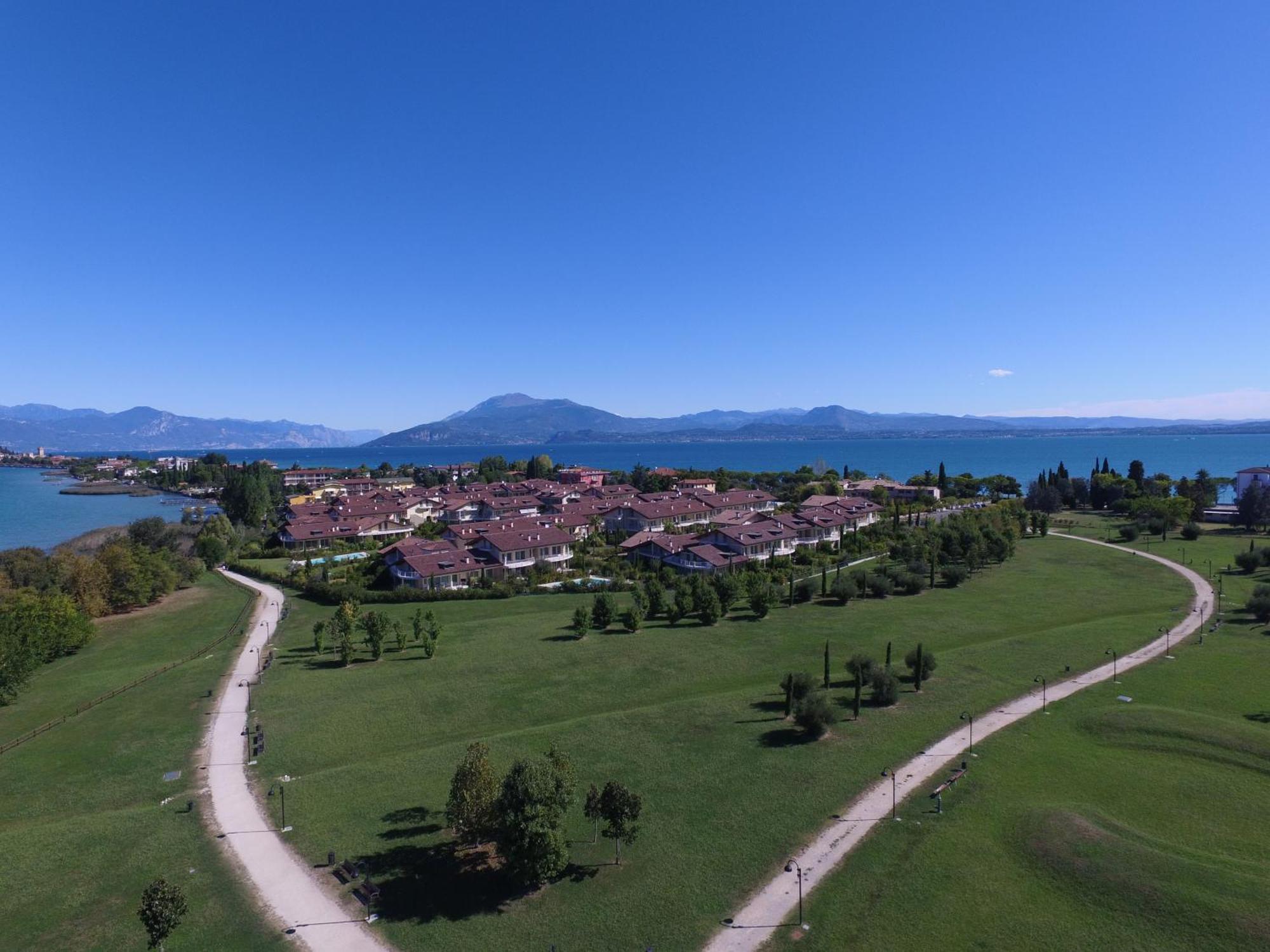Alma Garda Home Sirmione Exterior foto